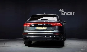 Audi Q8 / 55 TFSI / ДИСТРОНИК / ОБДУХВАНЕ / ХЕД-ЪП / 360, снимка 4