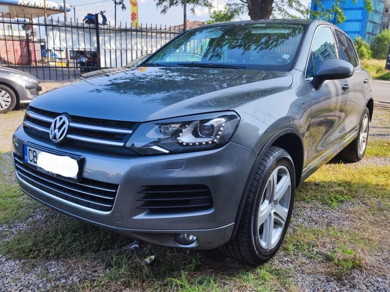 VW Touareg 4.2 TDI V8, снимка 2 - Автомобили и джипове - 41520884