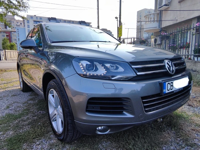 VW Touareg 4.2 TDI V8, снимка 17 - Автомобили и джипове - 41520884