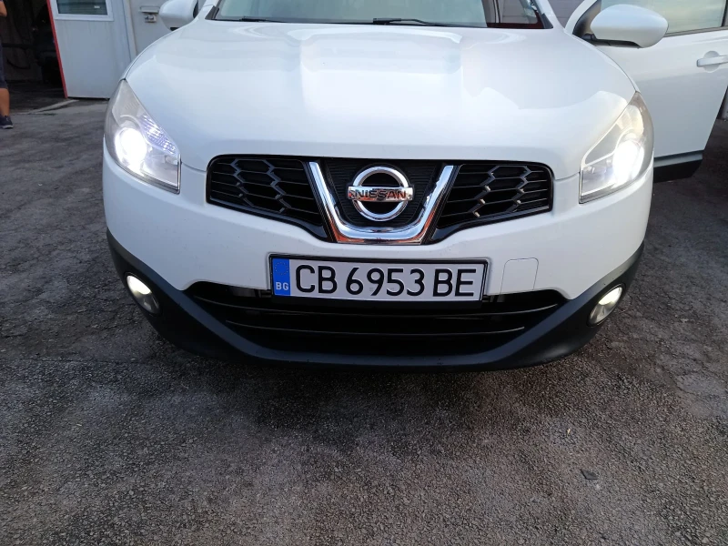 Nissan Qashqai 2.0disel, снимка 2 - Автомобили и джипове - 46899360