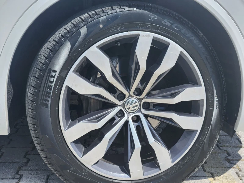 VW Touareg R line   50d BLACK EDITION, снимка 14 - Автомобили и джипове - 52472762