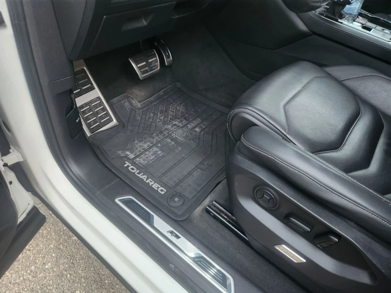 VW Touareg R line   50d BLACK EDITION, снимка 10 - Автомобили и джипове - 52472762