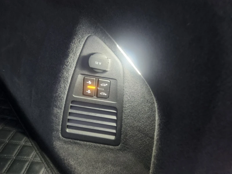 VW Touareg R line   50d BLACK EDITION, снимка 12 - Автомобили и джипове - 52472762