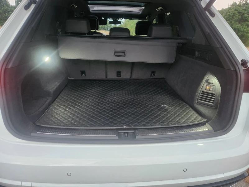 VW Touareg R line   50d BLACK EDITION, снимка 7 - Автомобили и джипове - 52472762