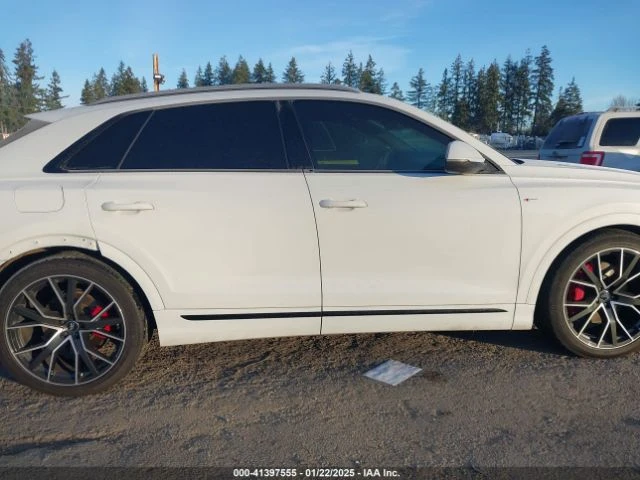 Audi Q8 55 PREMIUM, Минимална щета! Цена до България!, снимка 3 - Автомобили и джипове - 48947717