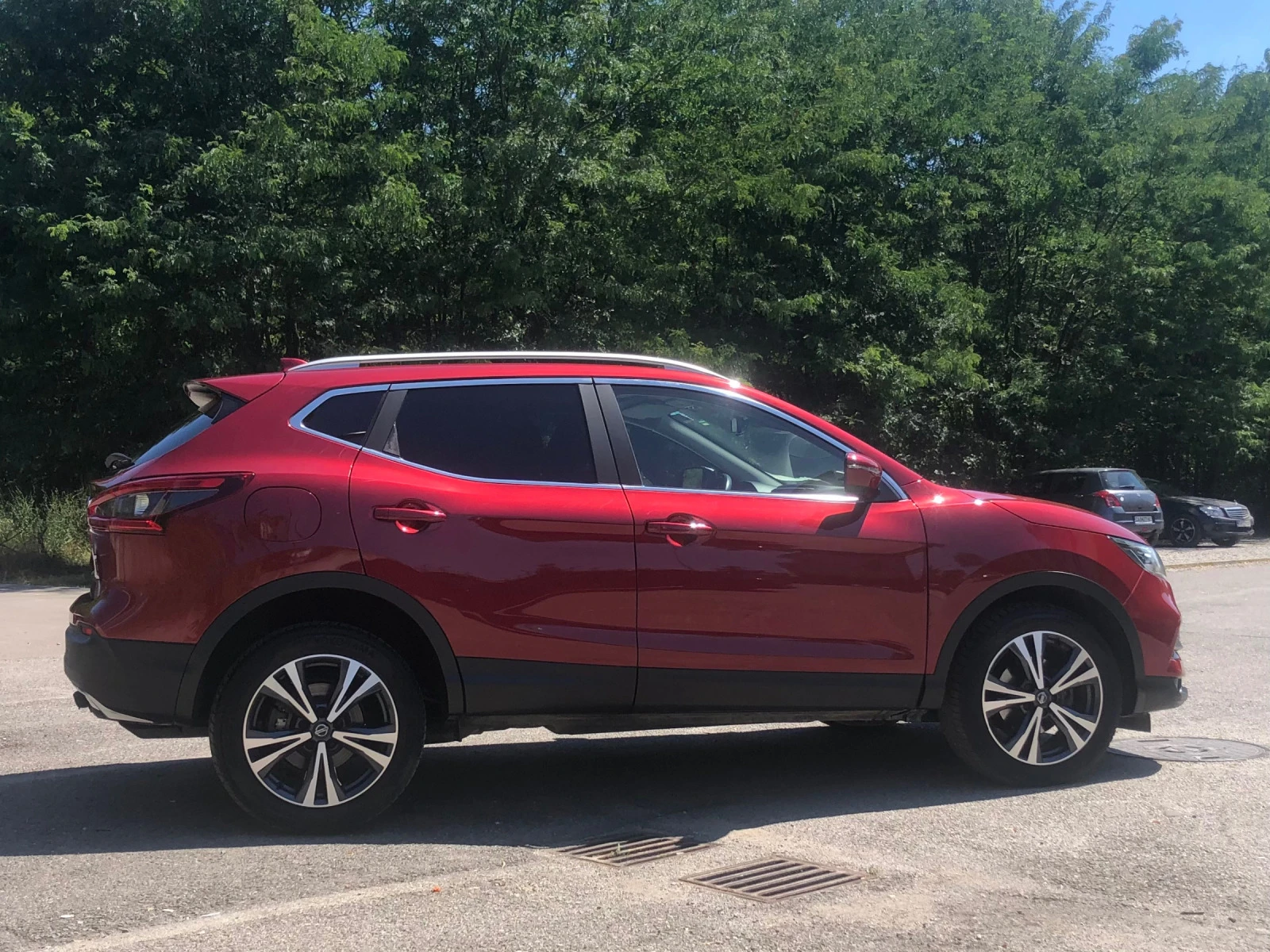 Nissan Qashqai  1.7 dci N-Connecta 4х4 - изображение 3