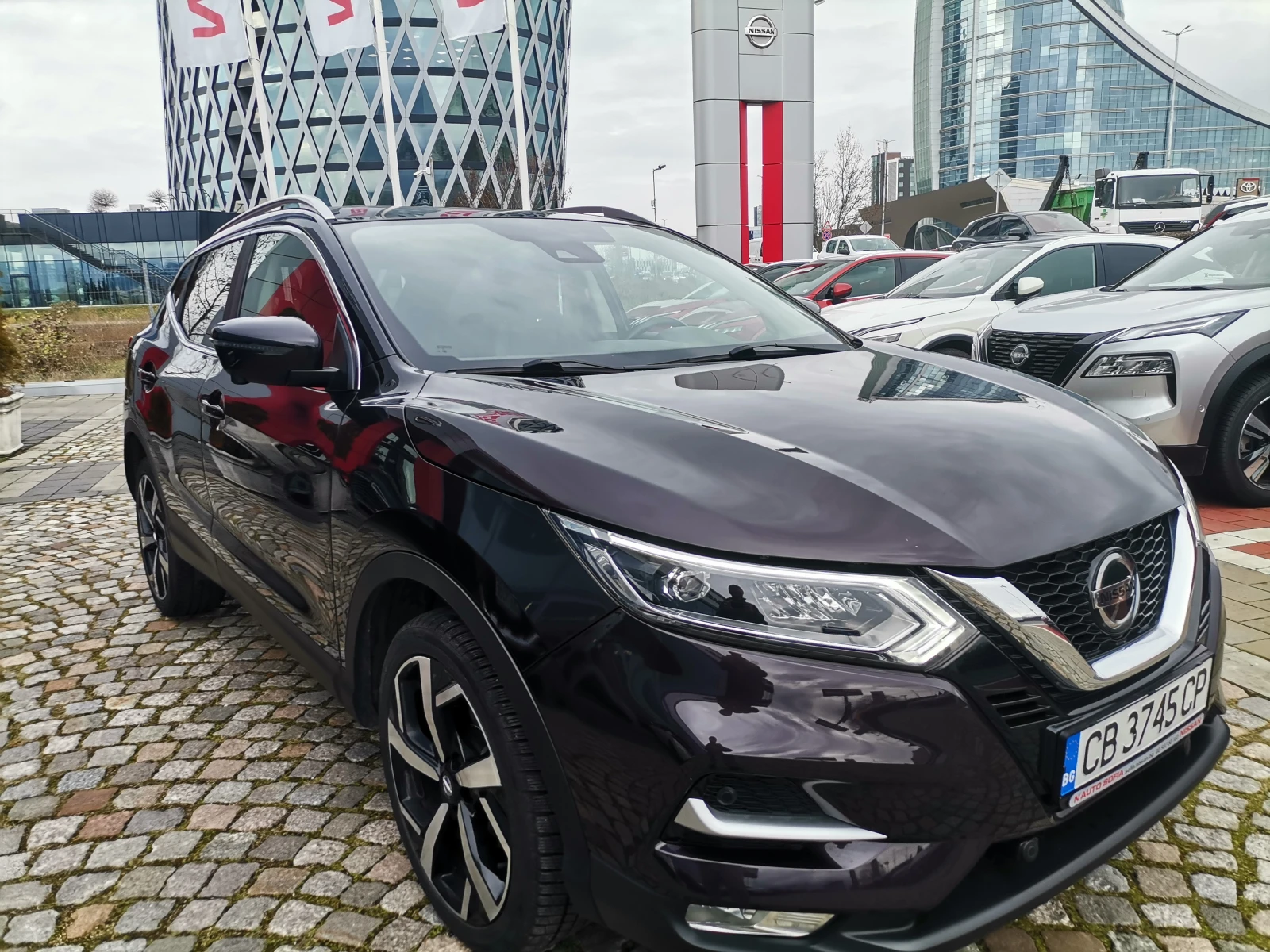 Nissan Qashqai Tekna Plus - изображение 2