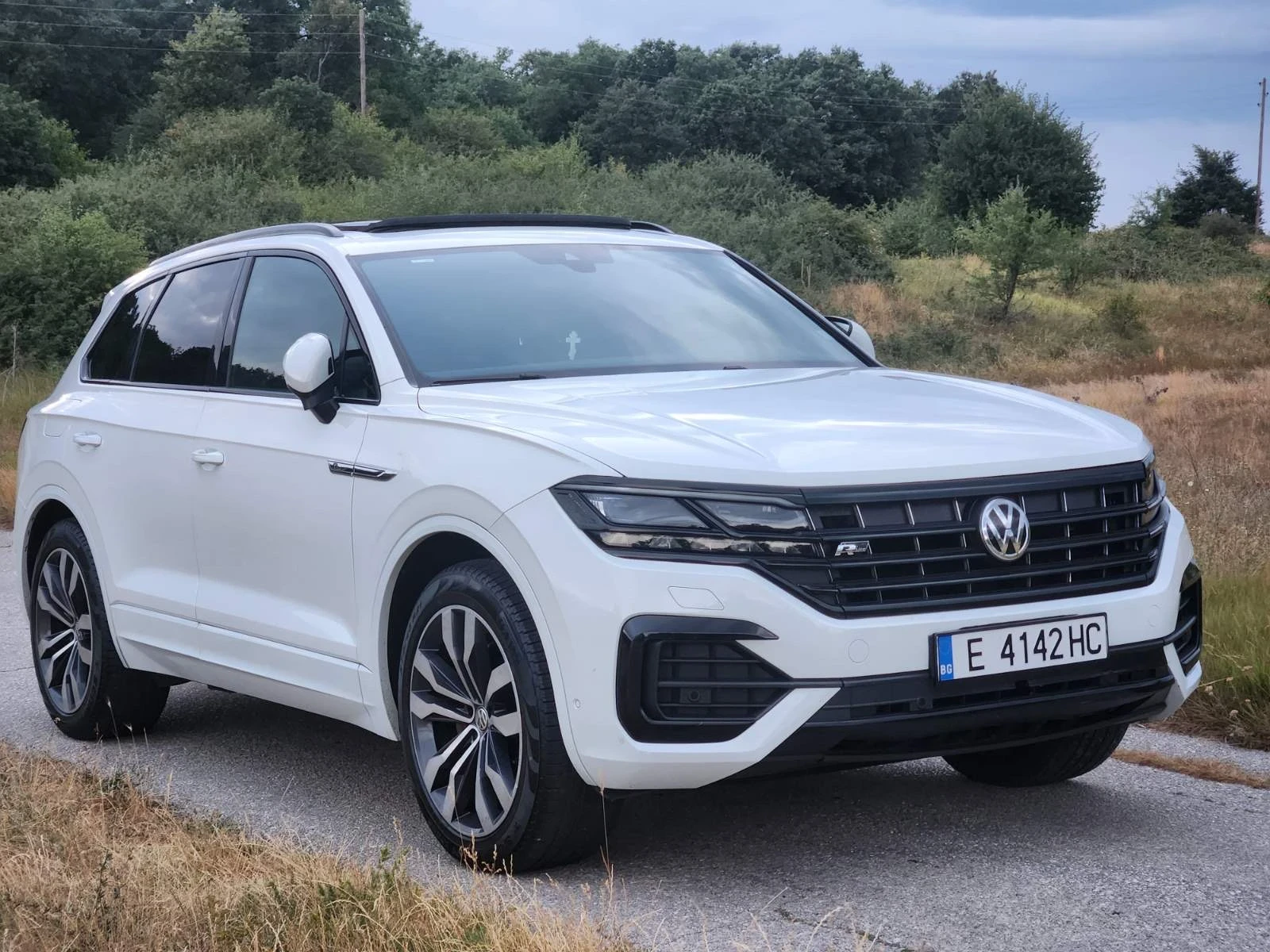 VW Touareg R line   50d BLACK EDITION | Mobile.bg   1