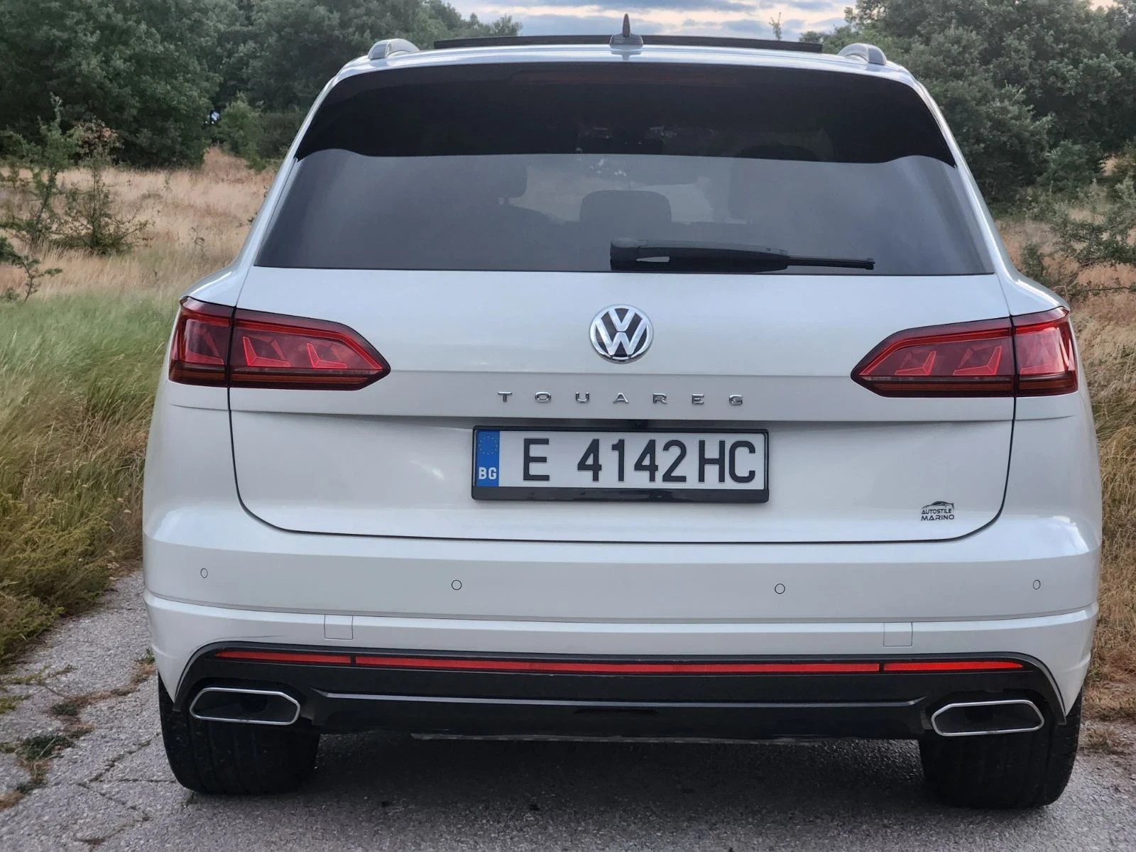 VW Touareg R line   50d BLACK EDITION - изображение 2