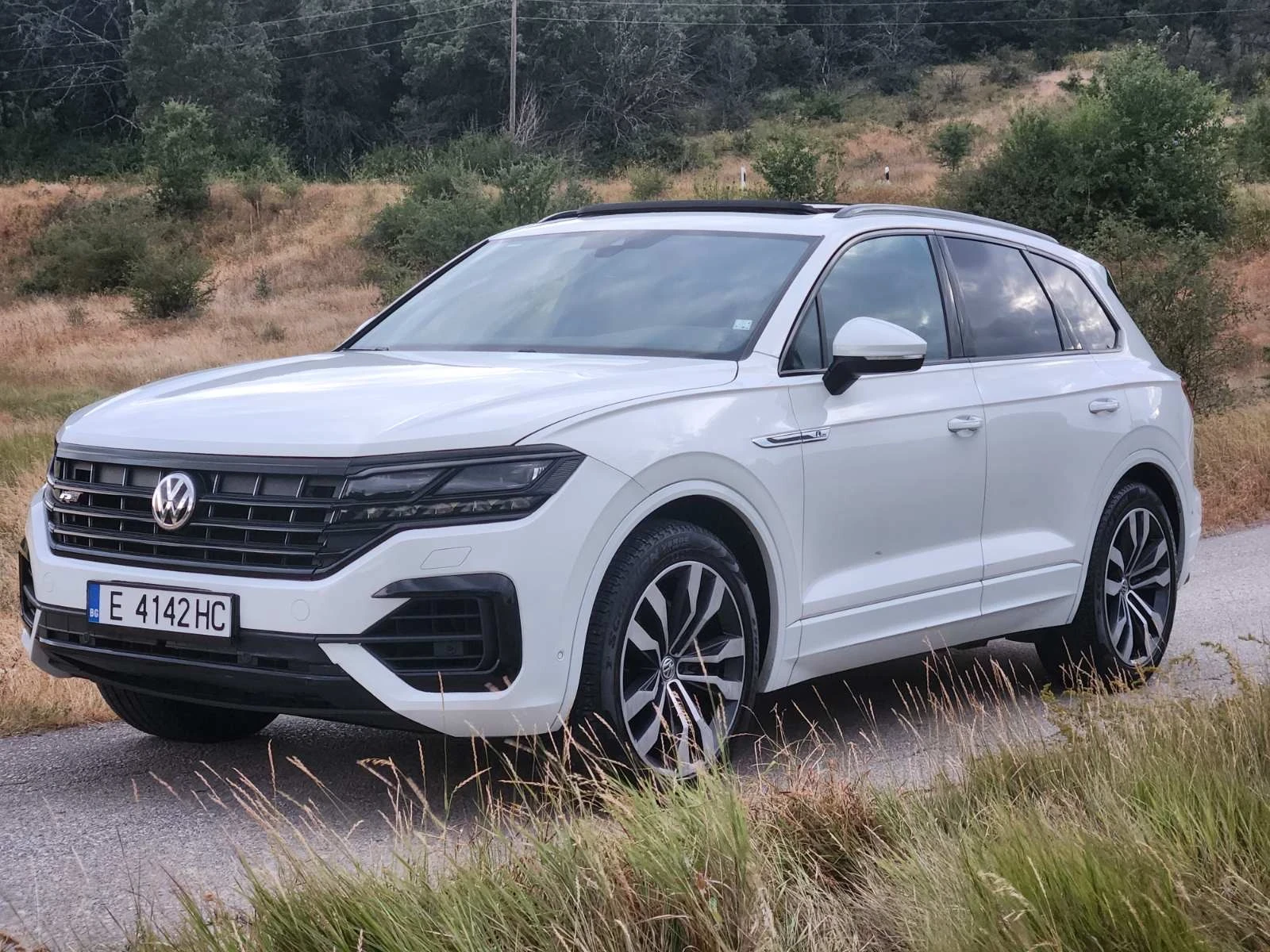 VW Touareg R line   50d BLACK EDITION | Mobile.bg   15