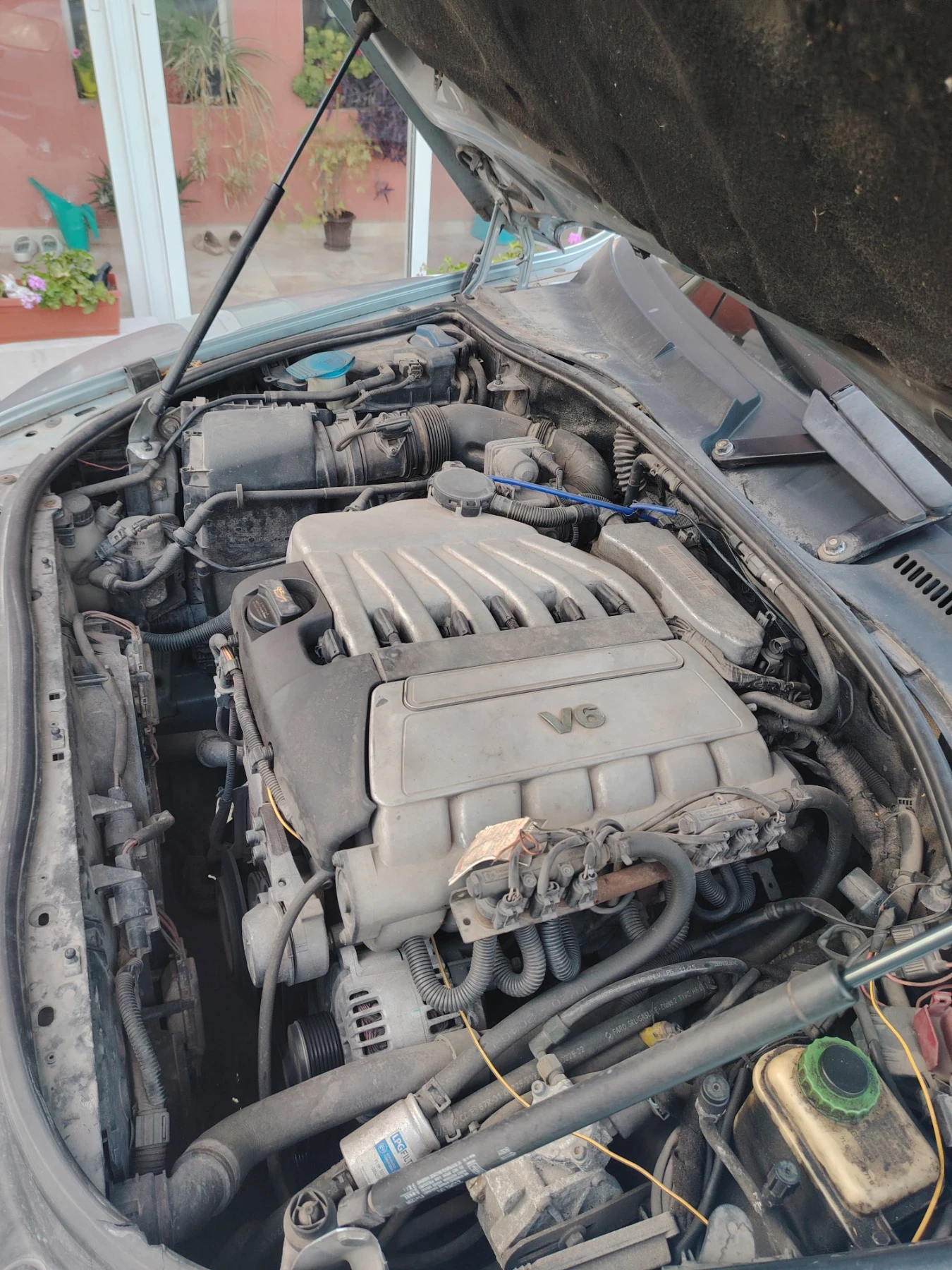 VW Touareg 3.2газ - изображение 5
