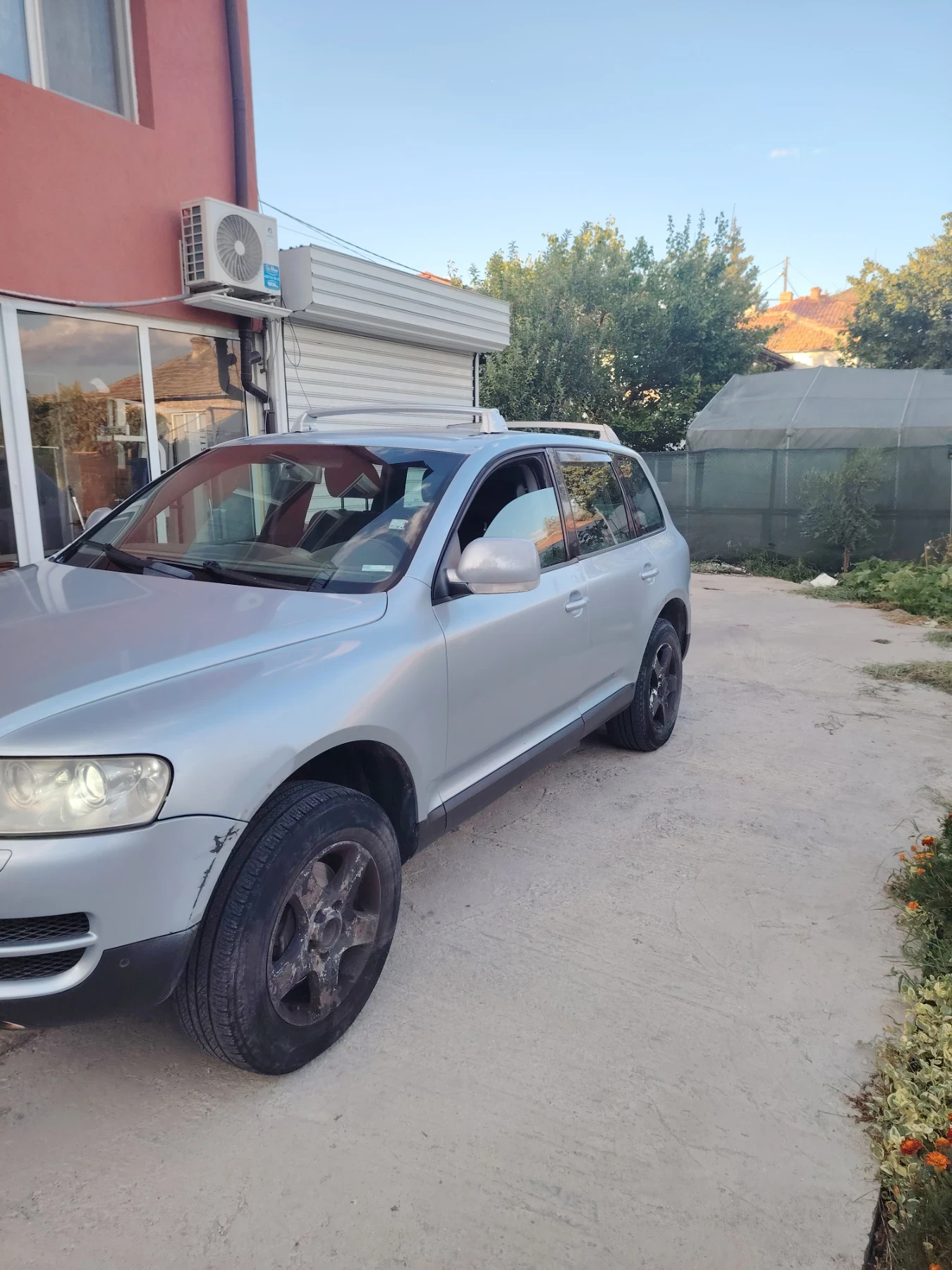 VW Touareg 3.2газ - изображение 3