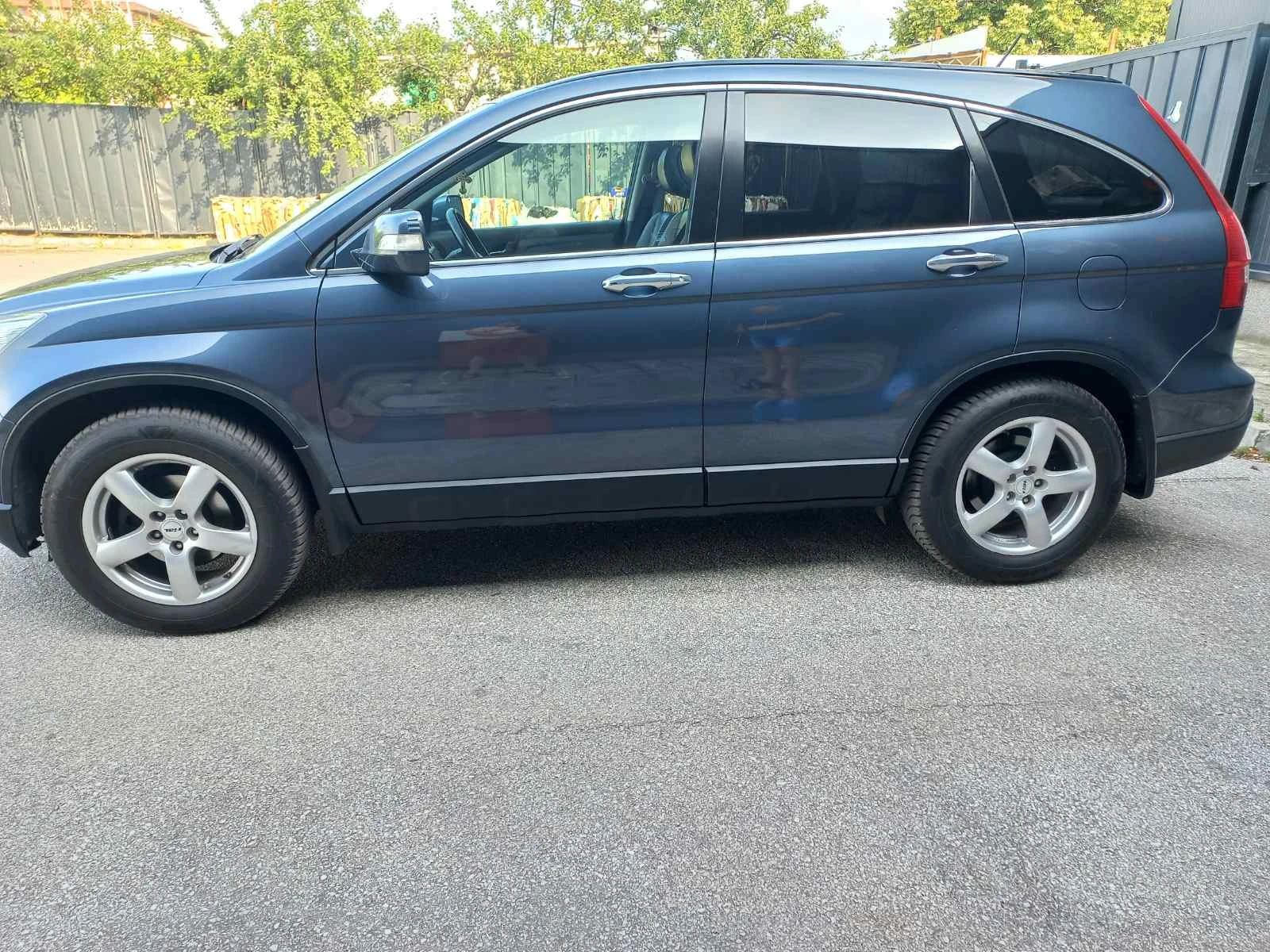 Honda Cr-v, снимка 2 - Автомобили и джипове - 53934034