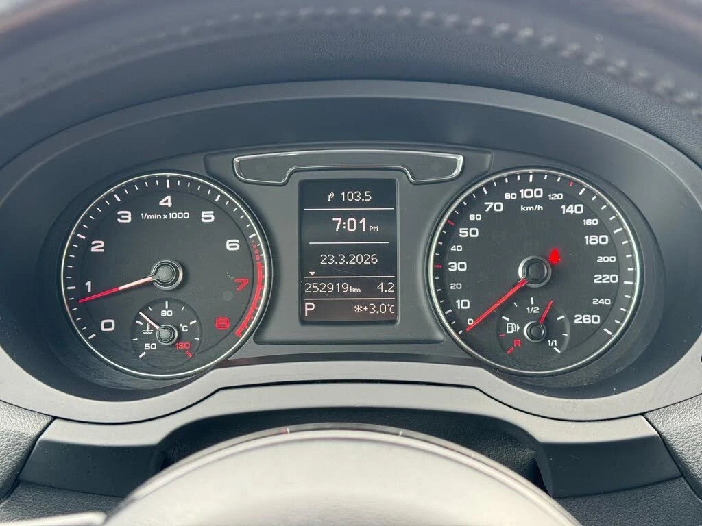 Audi Q3 АвтоКредит* (ЦЕНА ДО БГ), снимка 12 - Автомобили и джипове - 54000498