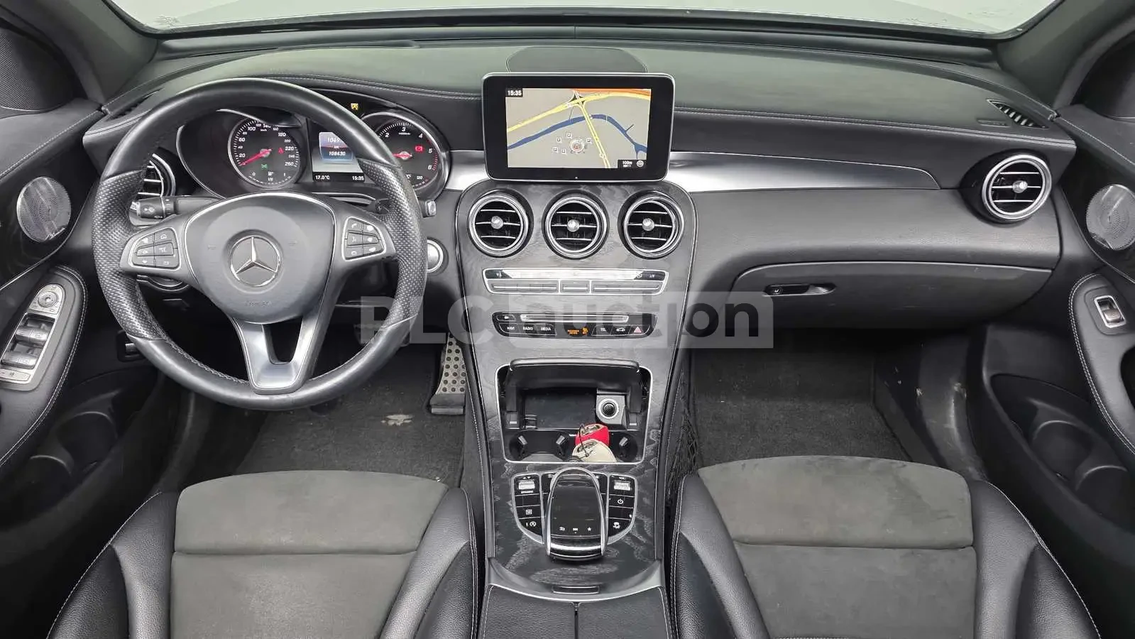 Mercedes-Benz GLC 250 AMG PK* BURMASTER* HEAD-UP* KEYLESS GO* КРАЙНА ЦЕН, снимка 6 - Автомобили и джипове - 54057918