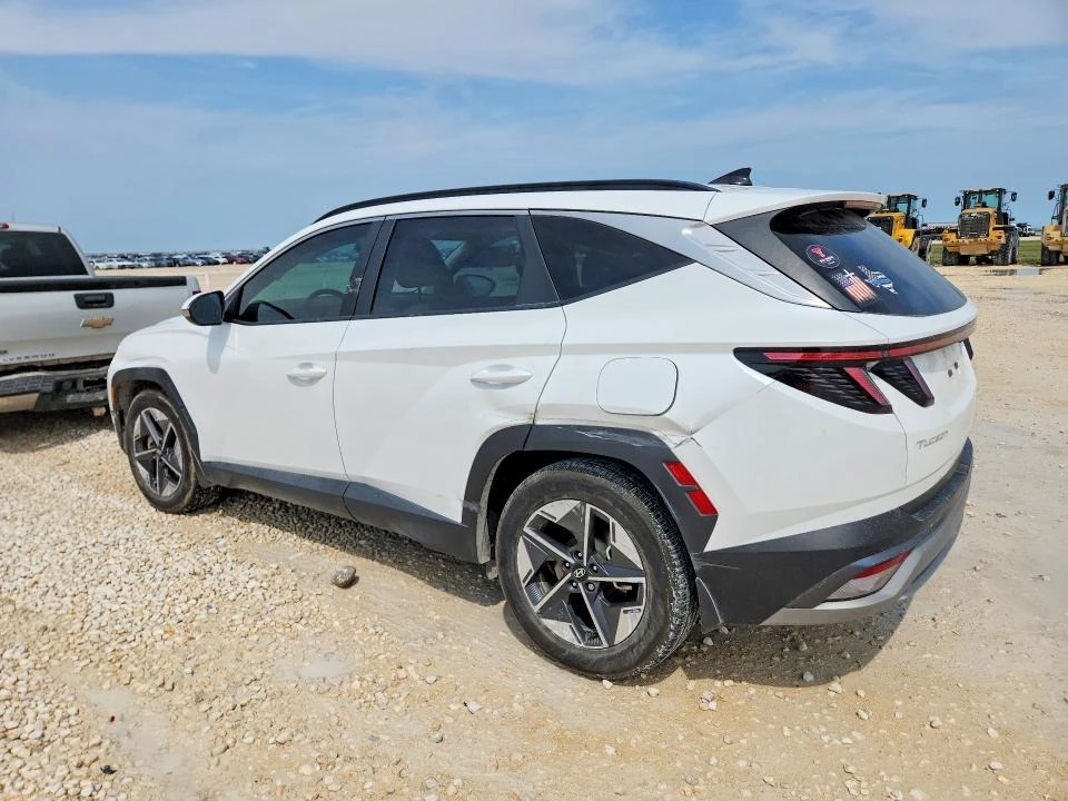 Hyundai Tucson, снимка 2 - Автомобили и джипове - 54760565