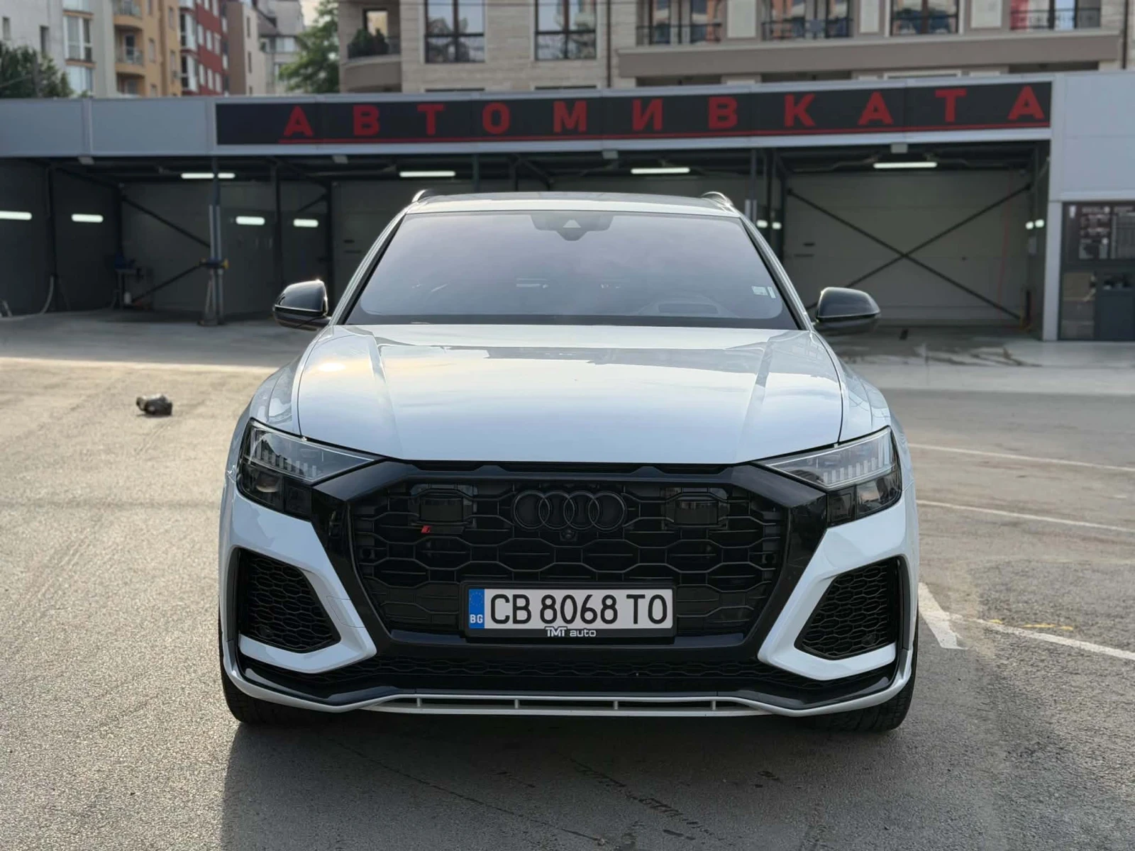 Audi RSQ8 Ceramic, снимка 2 - Автомобили и джипове - 55315808