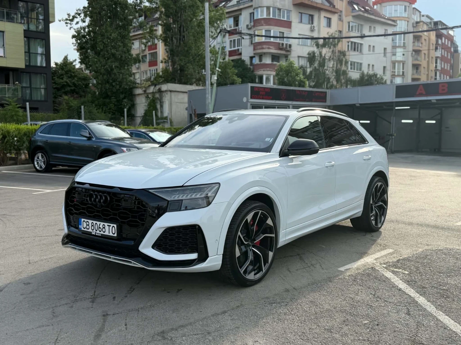 Audi RSQ8 Ceramic
