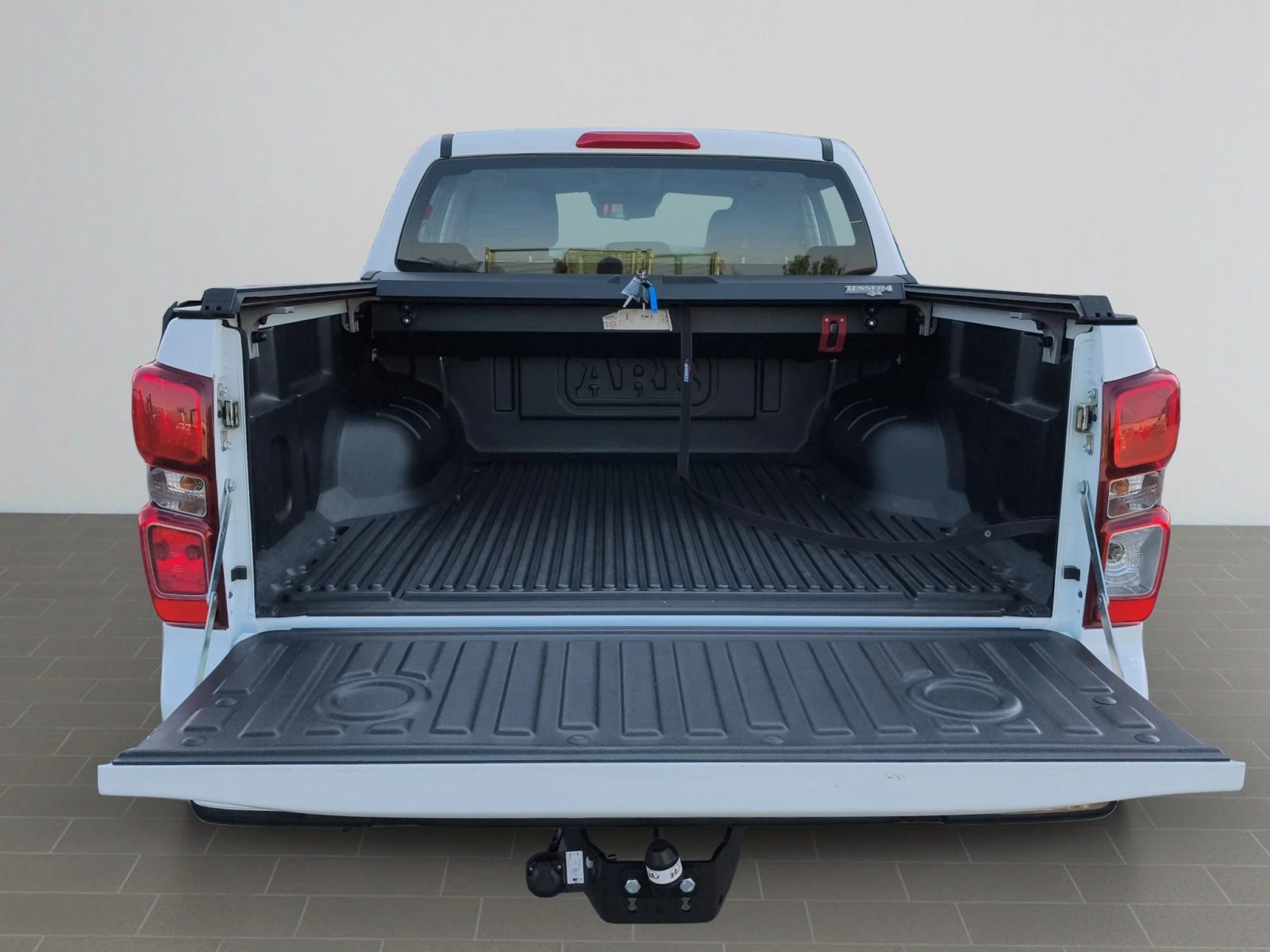 Isuzu D-max 4x4 D/C ACTIVITY//2308I018 | Mobile.bg � ����������� 13