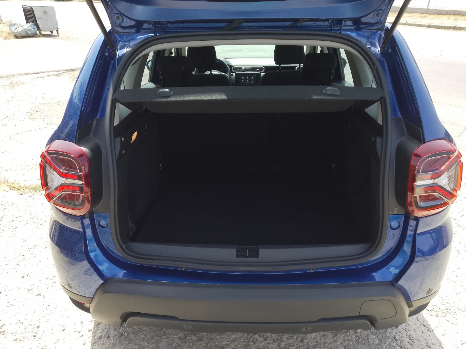 Dacia Duster 1.0 Tce/ECO-G/Фабрична Газ Landi Renzo, снимка 14 - Автомобили и джипове - 55854103