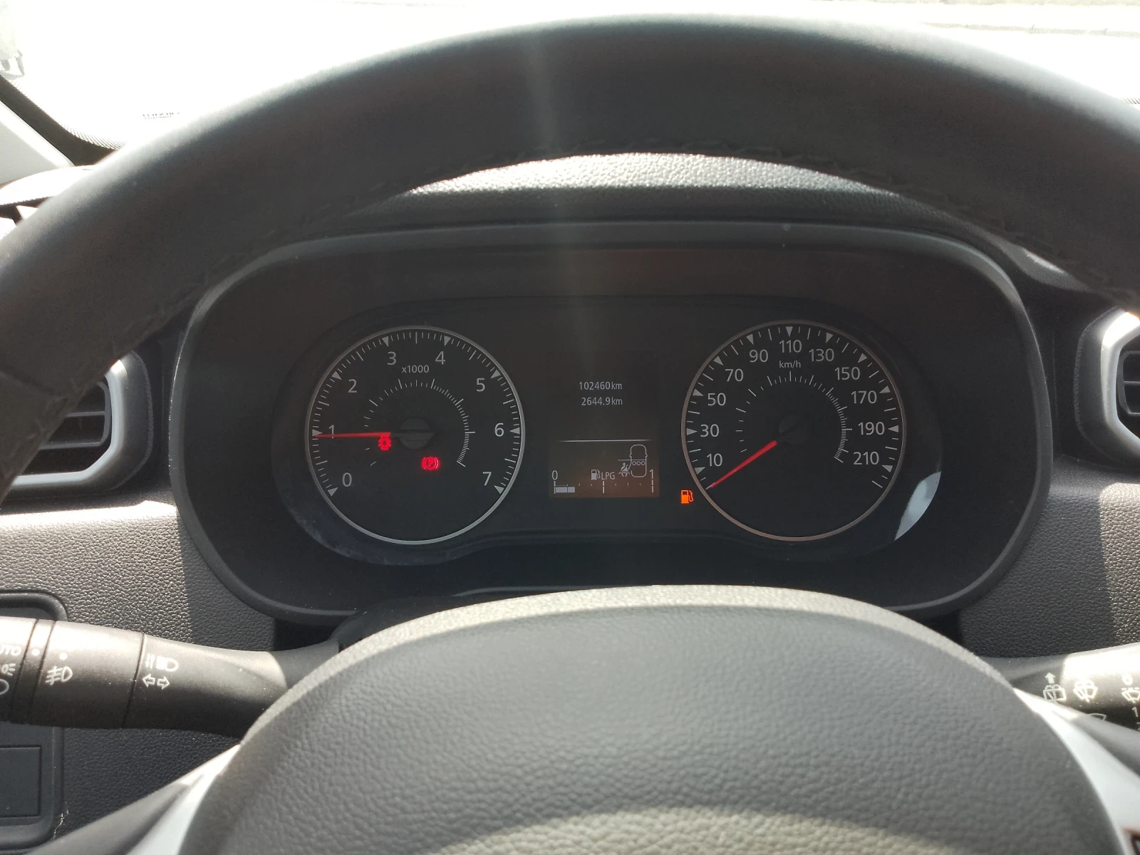 Dacia Duster 1.0 Tce/ECO-G/Фабрична Газ Landi Renzo, снимка 12 - Автомобили и джипове - 55854103