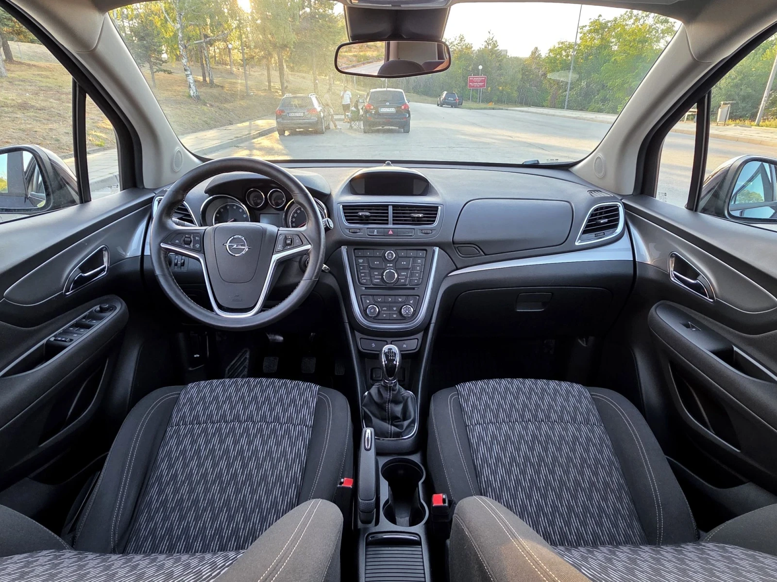 Opel Mokka 59600км!!!! 1.4Turbo 4х4 , снимка 9 - Автомобили и джипове - 55982749