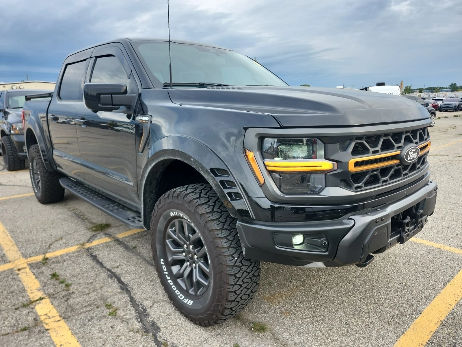 Ford F150 * 4wd Supercrew 5.5' Box Tremor Crew Cab Short, снимка 5 - Автомобили и джипове - 56096226