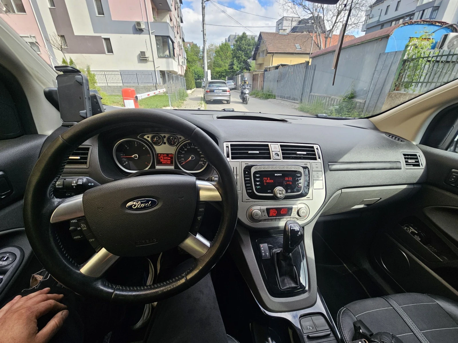 Ford Kuga 4x4 keyless , снимка 9 - Автомобили и джипове - 56268049