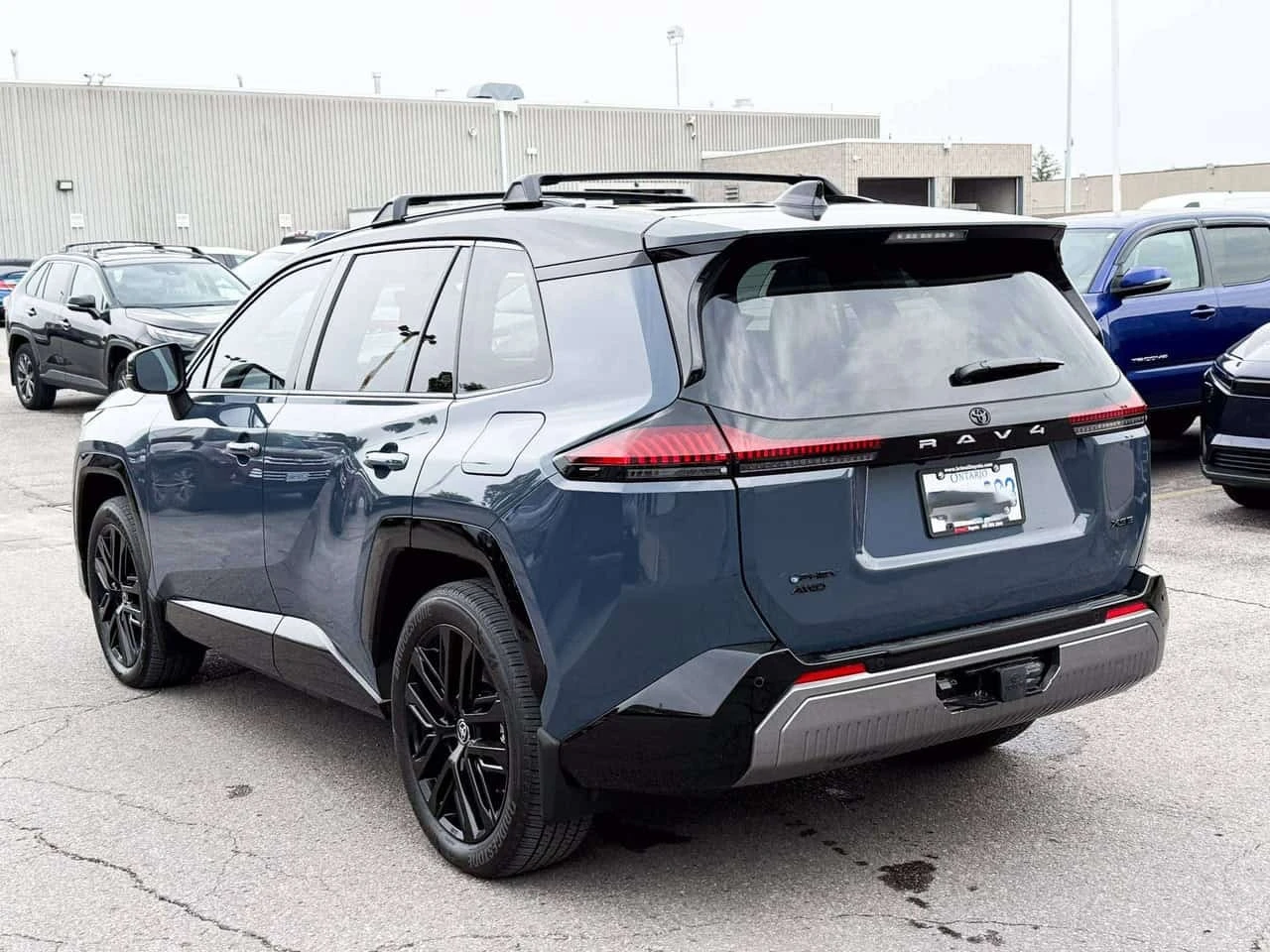 Toyota Rav4 XSE Plug in hybrid / Carfax / ����������  | Mobile.bg � ����������� 5