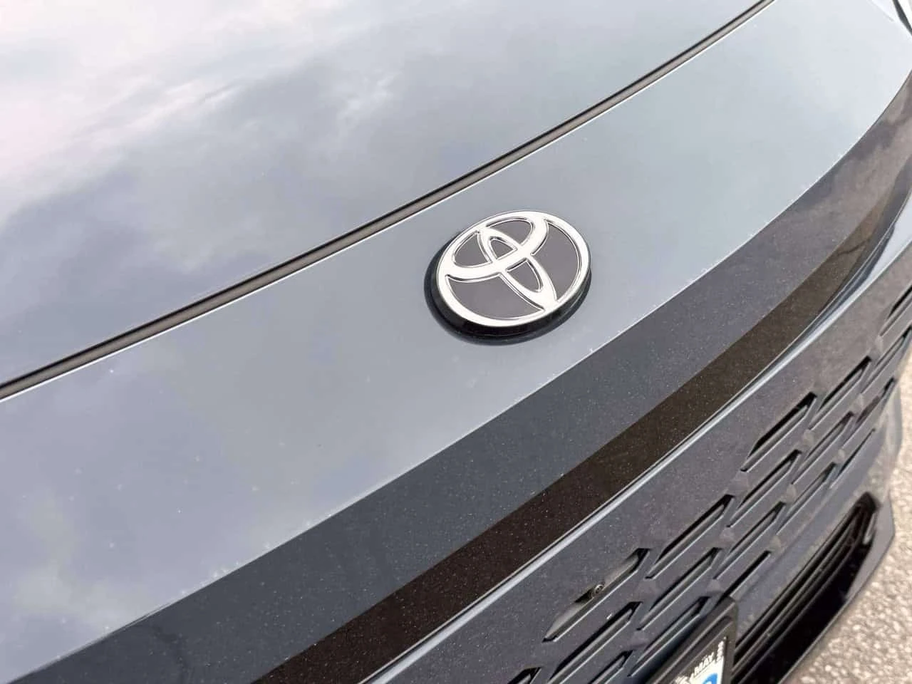 Toyota Rav4 XSE Plug in hybrid / Carfax / ����������  | Mobile.bg � ����������� 10