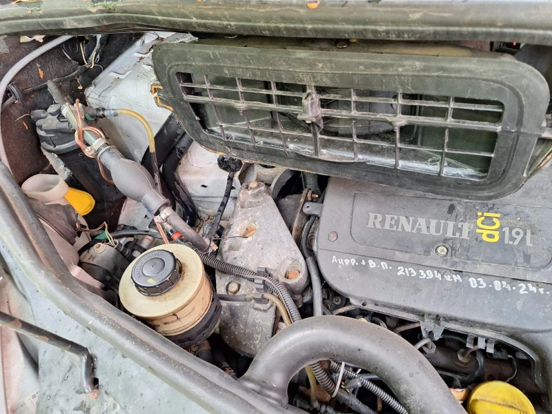 Opel Vivaro, снимка 12 - Бусове и автобуси - 52645501