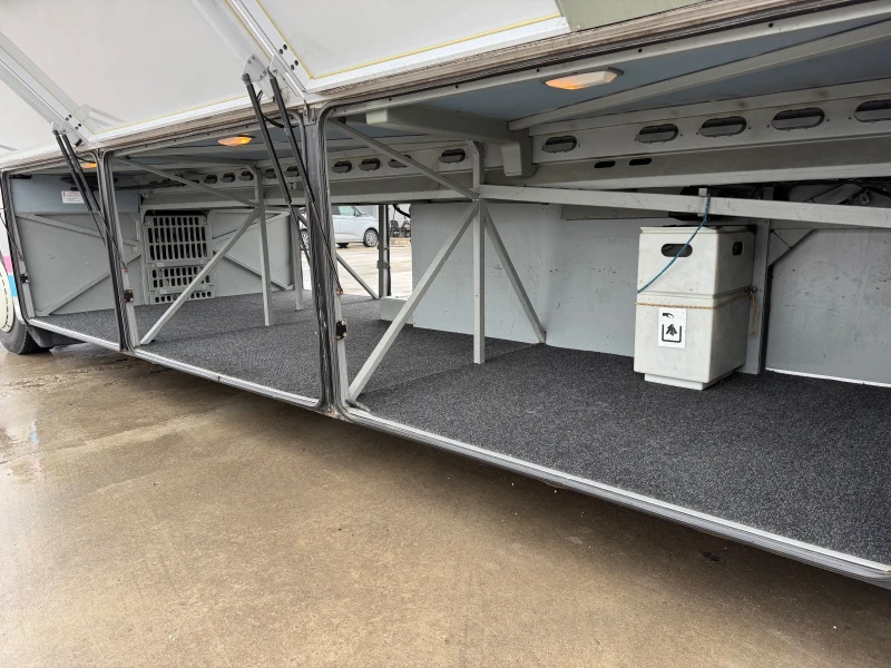 Setra S 417 GTHD 60места, снимка 11 - Бусове и автобуси - 53420891