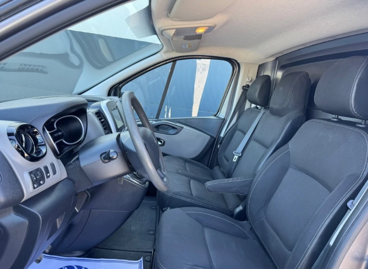 Renault Trafic  - изображение 7