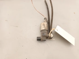 Помпа,подписка за чистачки ситроен ц4 1.4 