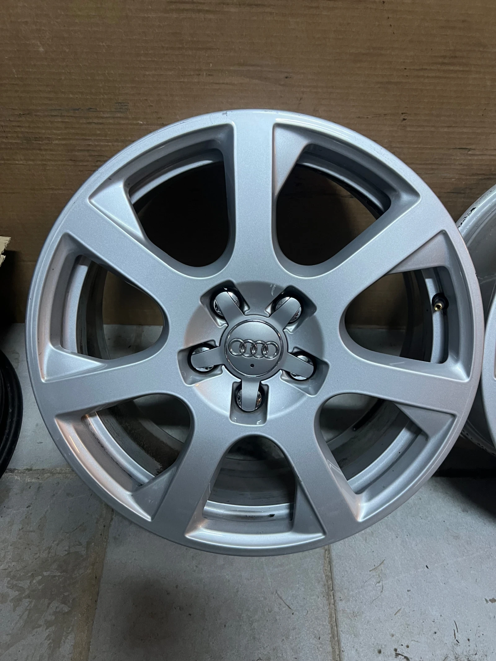 ������ | Mobile.bg � ����������� 1