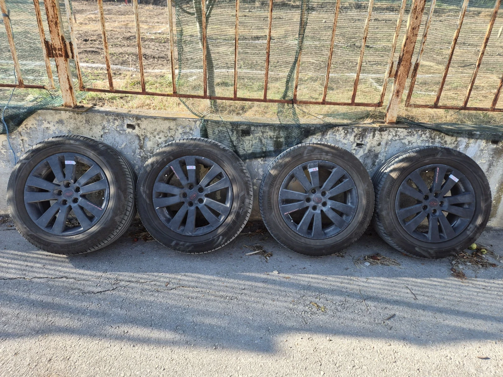 Гуми с джанти Bridgestone 255/55R18