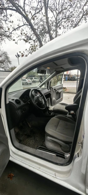 VW Caddy Gen.III, снимка 8