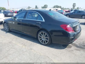     Mercedes-Benz S 560