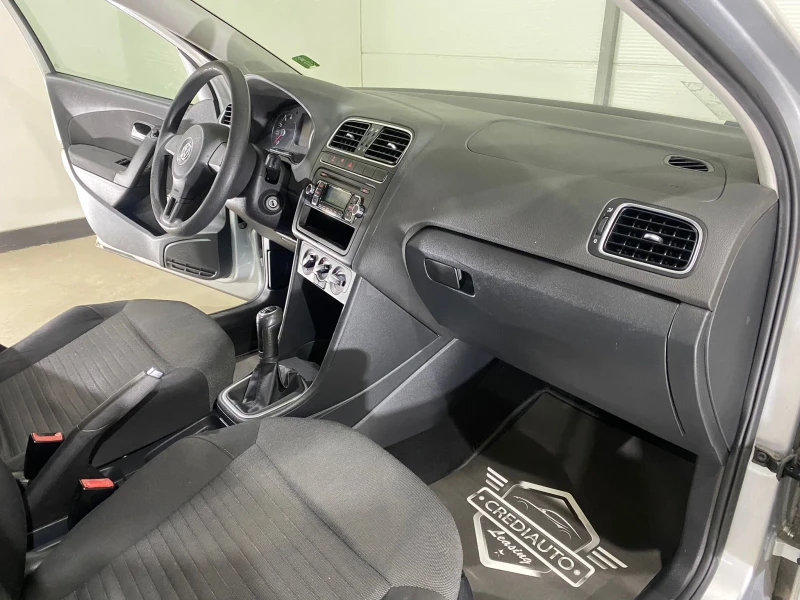 VW Polo 1.2, снимка 9 - Автомобили и джипове - 50394877