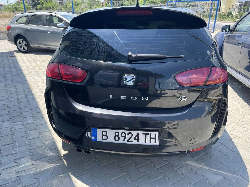 Seat Leon, снимка 4 - Автомобили и джипове - 52539486
