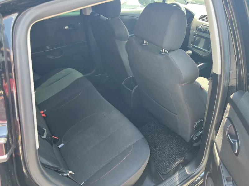 Seat Leon, снимка 8 - Автомобили и джипове - 52539486