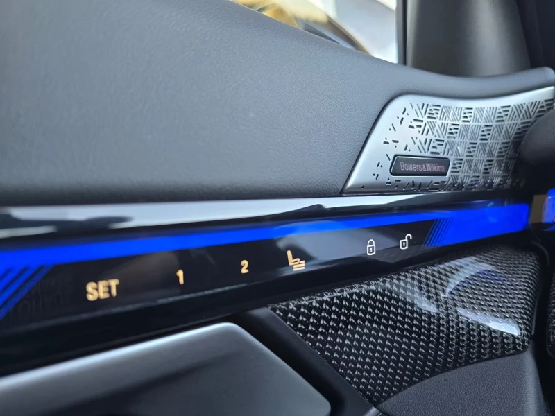 BMW i5 40/340HP/M-SPORT-PRO/360/847v, снимка 15 - Автомобили и джипове - 53023624
