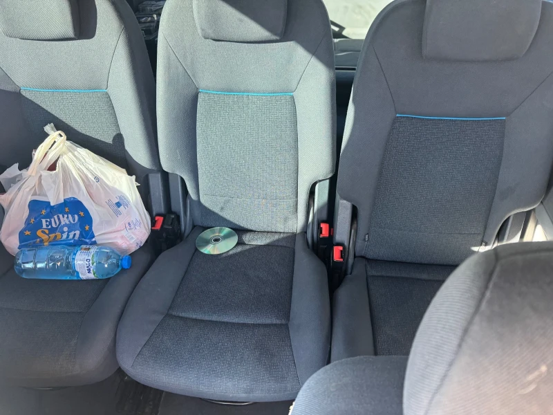 Ford Galaxy 1.8 7mesta, снимка 12 - Автомобили и джипове - 53103932