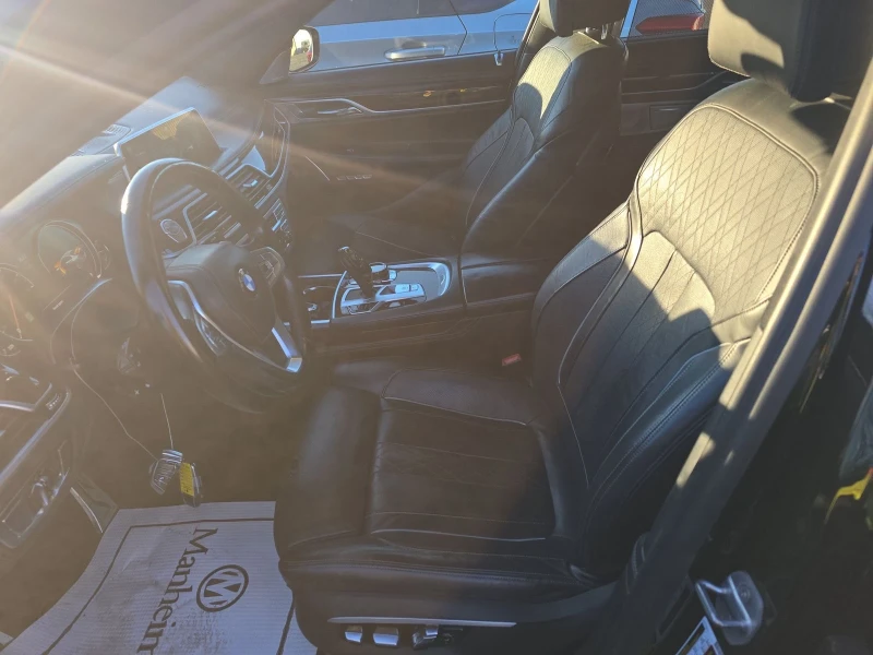 BMW 750 i xDrive M SPORT LINE, снимка 8 - Автомобили и джипове - 53153113