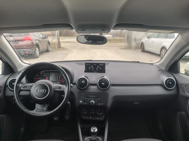Audi A1, снимка 17 - Автомобили и джипове - 53221644