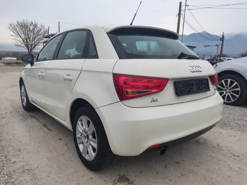 Audi A1, снимка 3 - Автомобили и джипове - 53221644