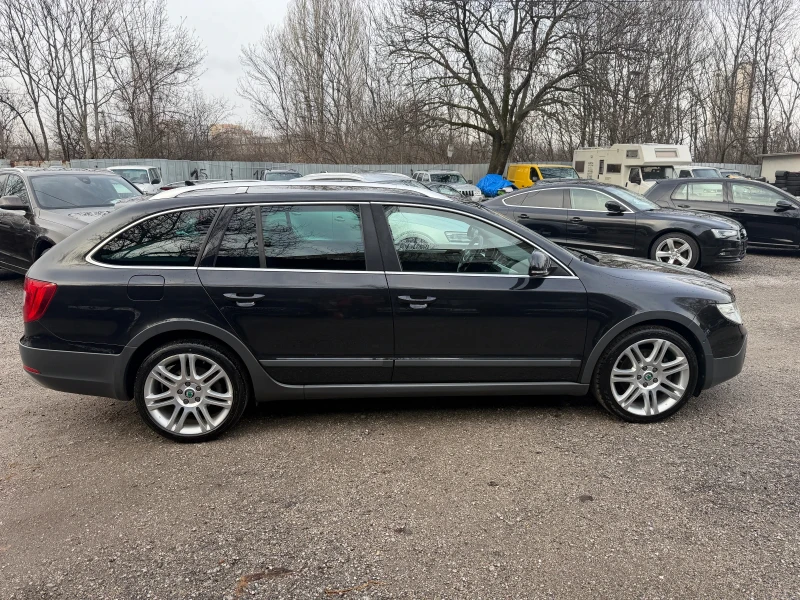 Skoda Superb 2.0TDI 170кс 4х4 Elegance, снимка 7 - Автомобили и джипове - 53244784
