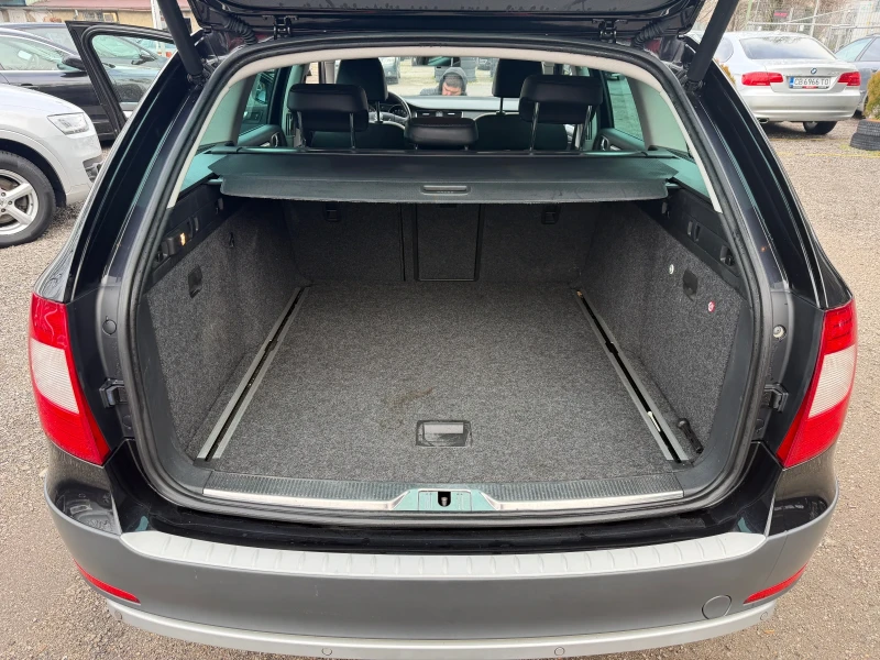 Skoda Superb 2.0TDI 170кс 4х4 Elegance, снимка 8 - Автомобили и джипове - 53244784