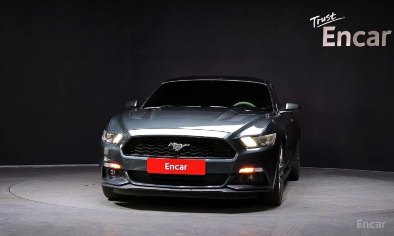 Ford Mustang, снимка 3 - Автомобили и джипове - 53277343