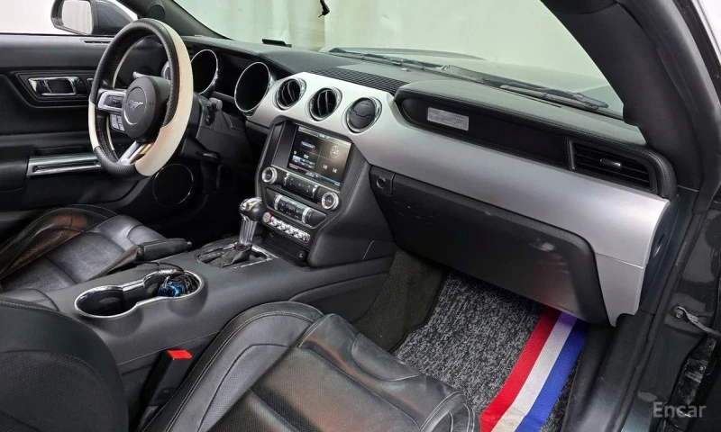 Ford Mustang, снимка 7 - Автомобили и джипове - 53277343